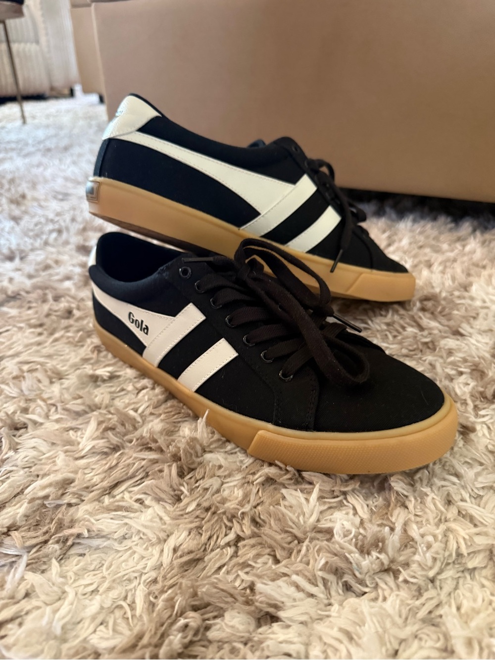 Gola Black & White Low-Top Sneakers
